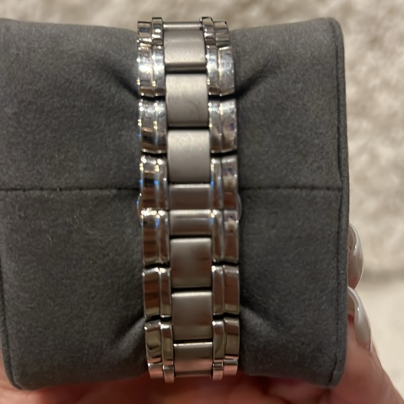 Fendi watch - Picture 5 of 14